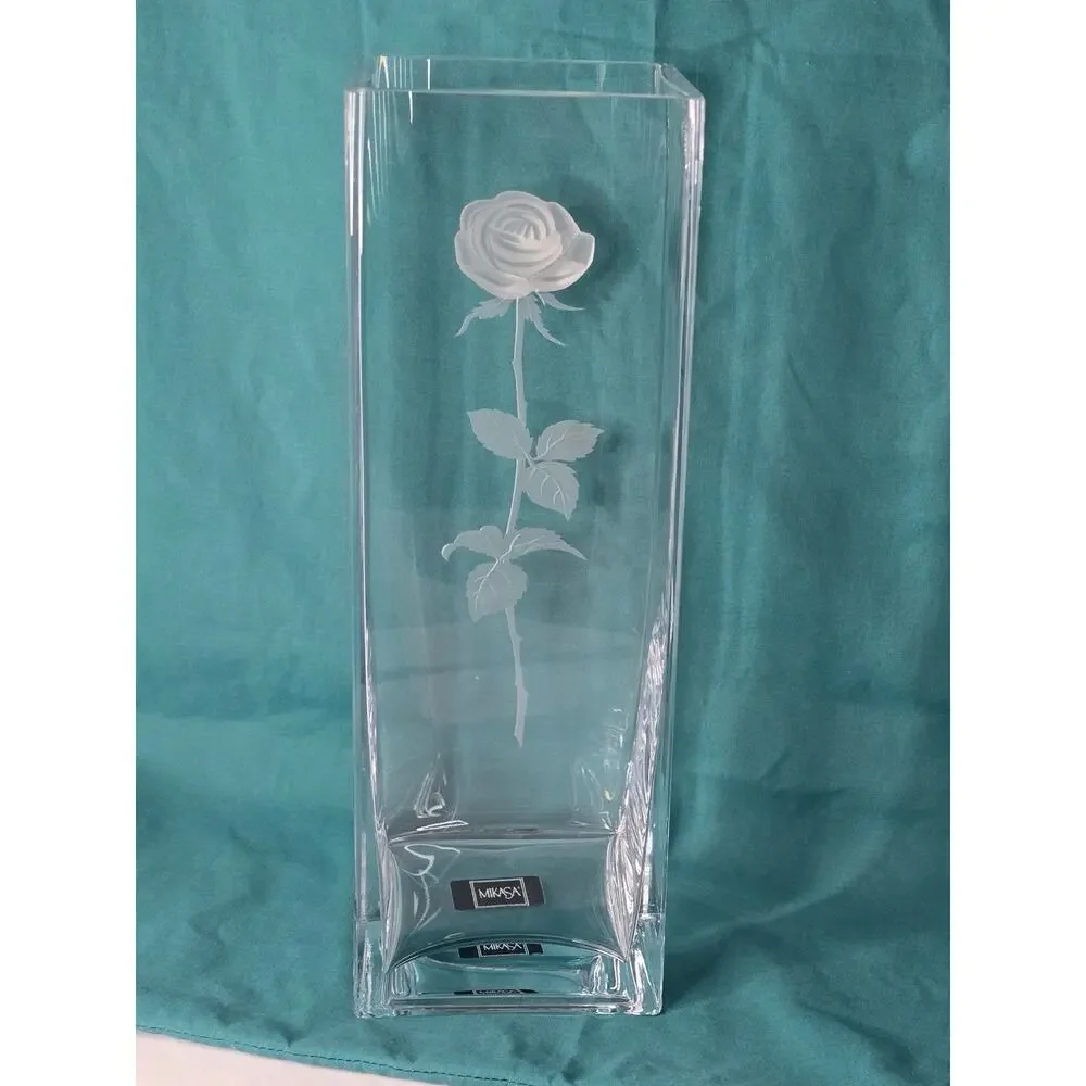 Mikasa “Endless Love” Vase 12 X 4